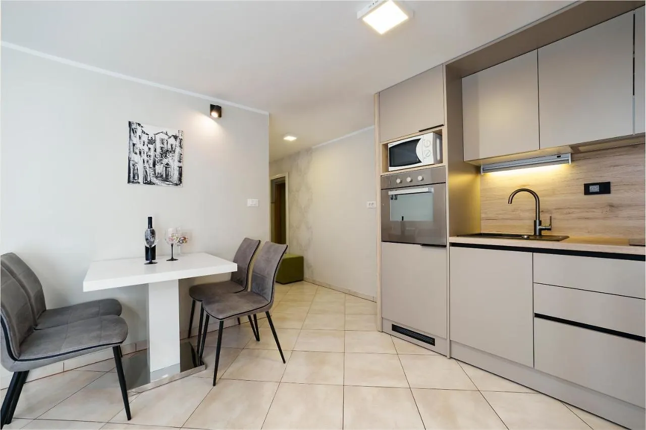 Apartments Villa Karla Zadar Kroatien