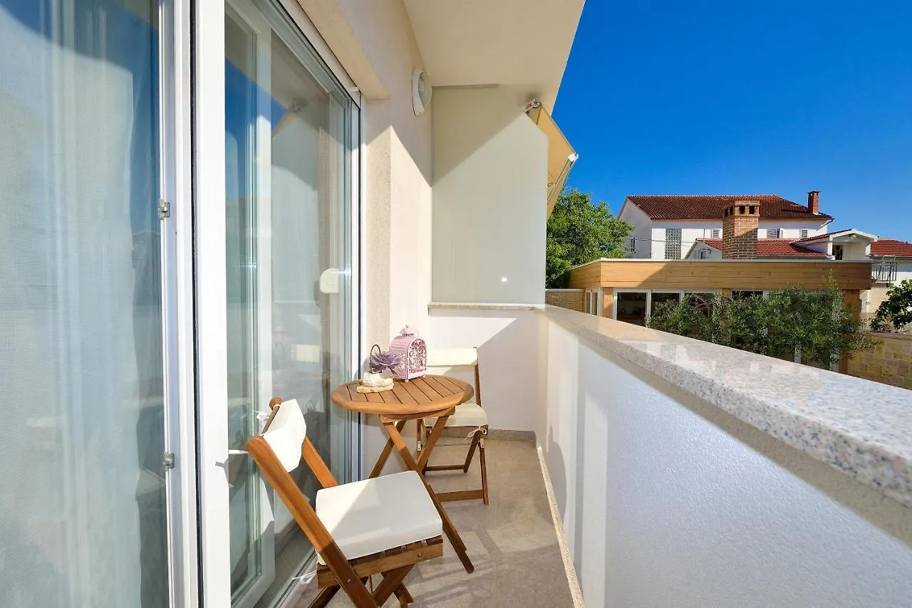 Apartments Villa Karla Zadar