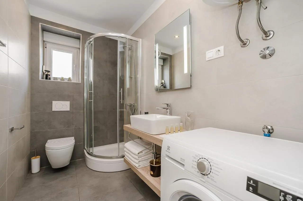 Apartments Villa Karla Zadar